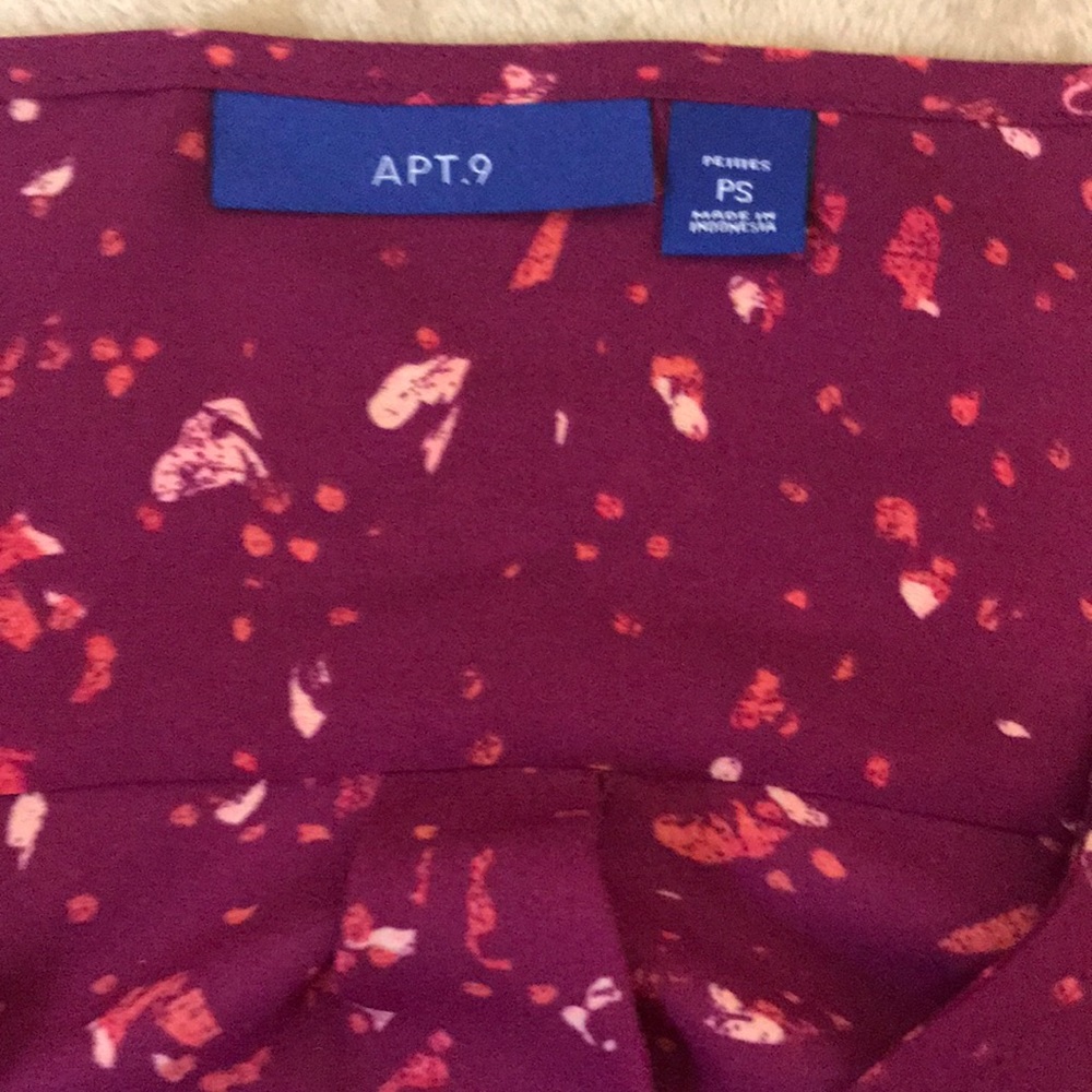 Shirt - Picture 2 of 2